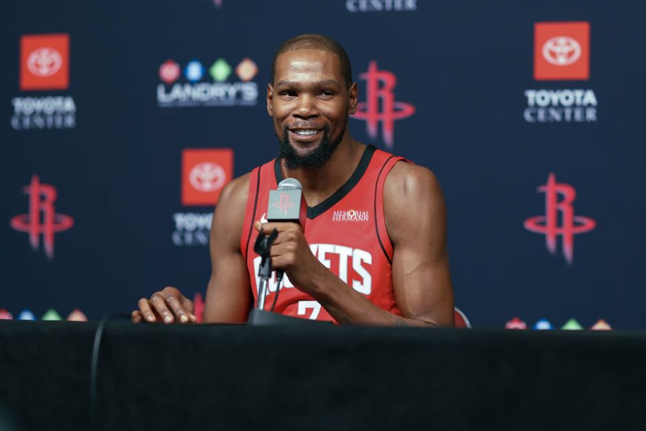 NBA官宣媒体日安排：火箭明日凌晨率先开启-76人定于9月28日