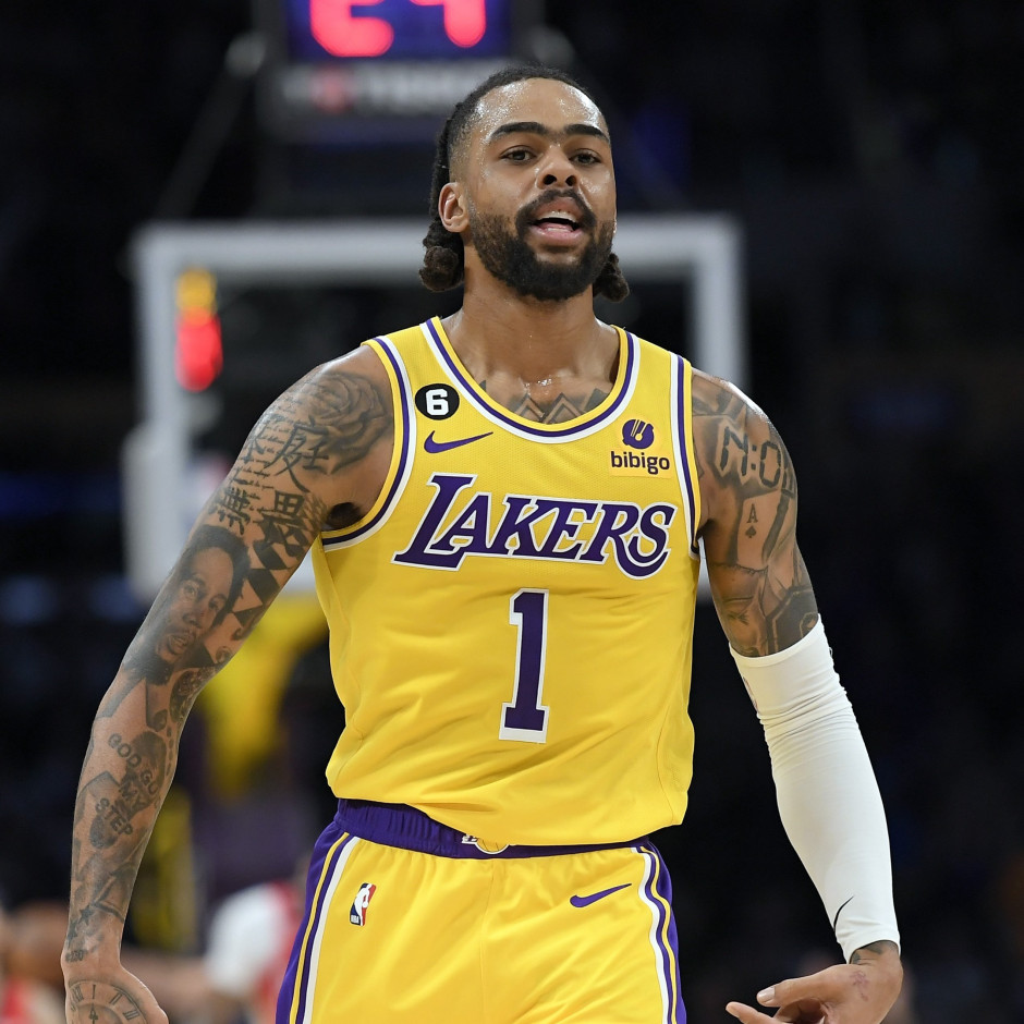 2015年选秀榜眼登陆CBA！上海男篮签下前NBA全明星德安吉洛·拉塞尔