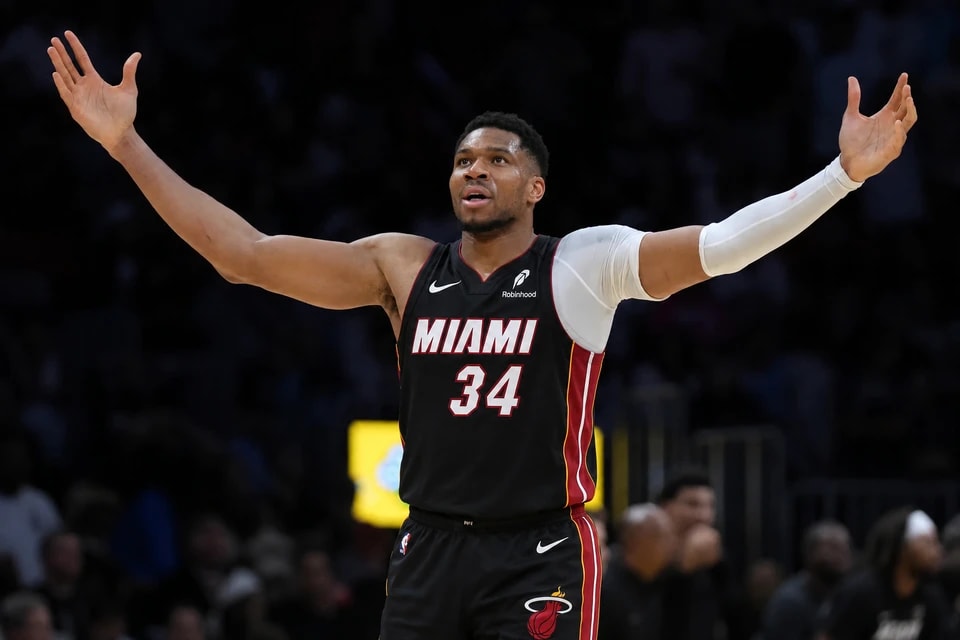 NBA回放全场录像高清：季前赛热火vs猛龙（10月4日）附比赛数据战报