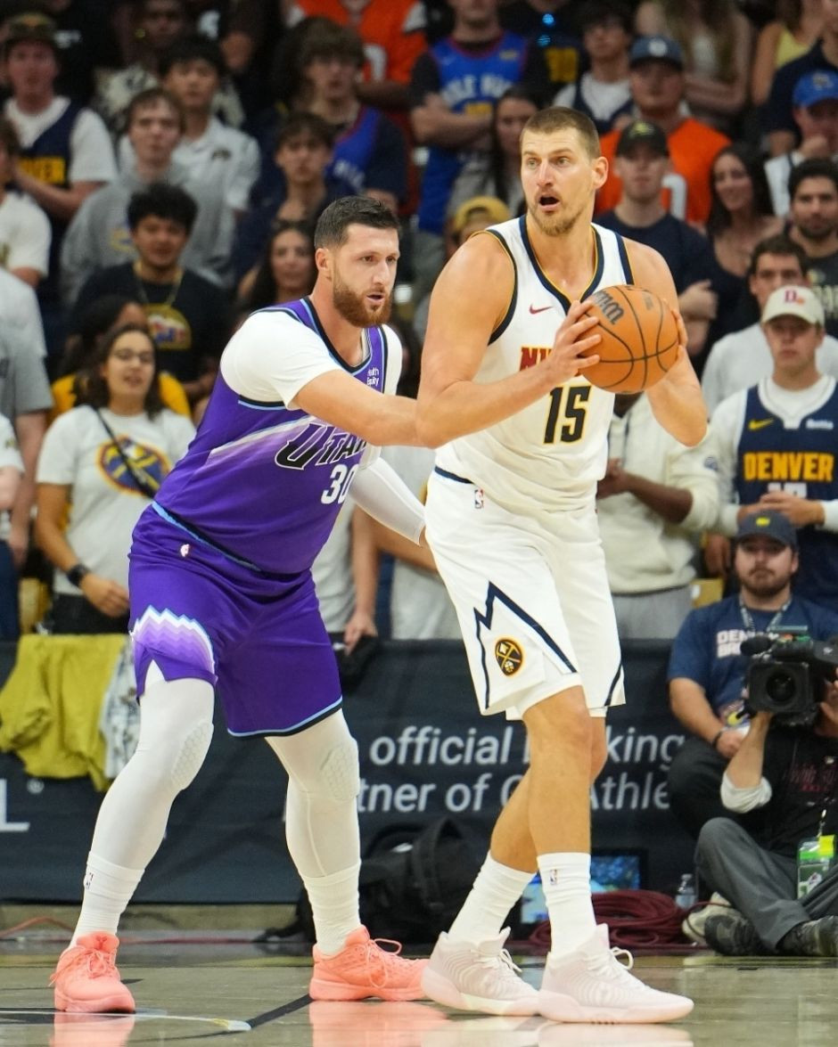 NBA高清直播在线直播：季前赛掘金vs爵士（10月7日）彼得森能发找回状态？