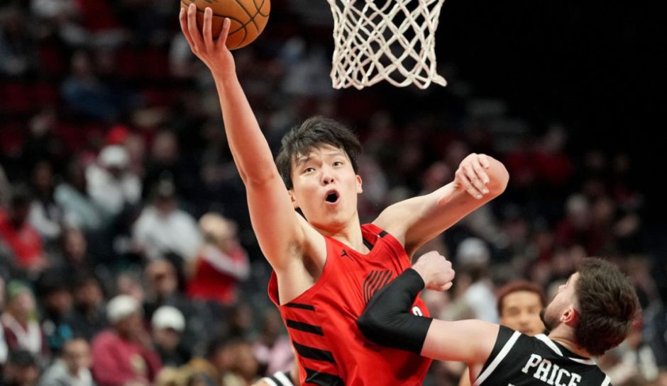 尼克斯是杨瀚森潜在下家？美记建议尝试报价：他已展现对抗与组织潜力