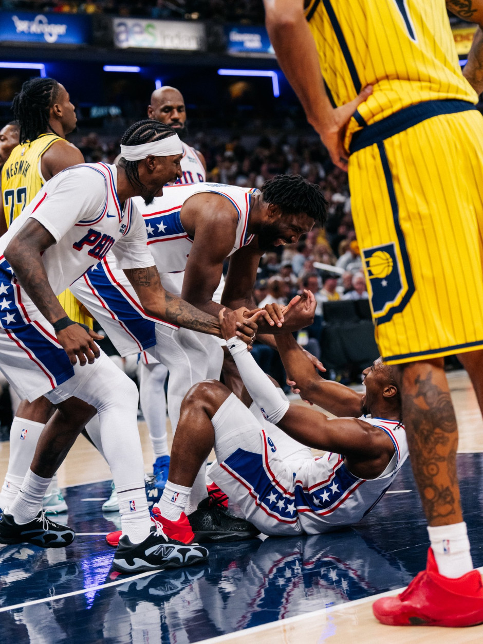 NBA常规赛-尼克斯vs76人最新伤病名单（10月31日）杰伦·布朗上场待定