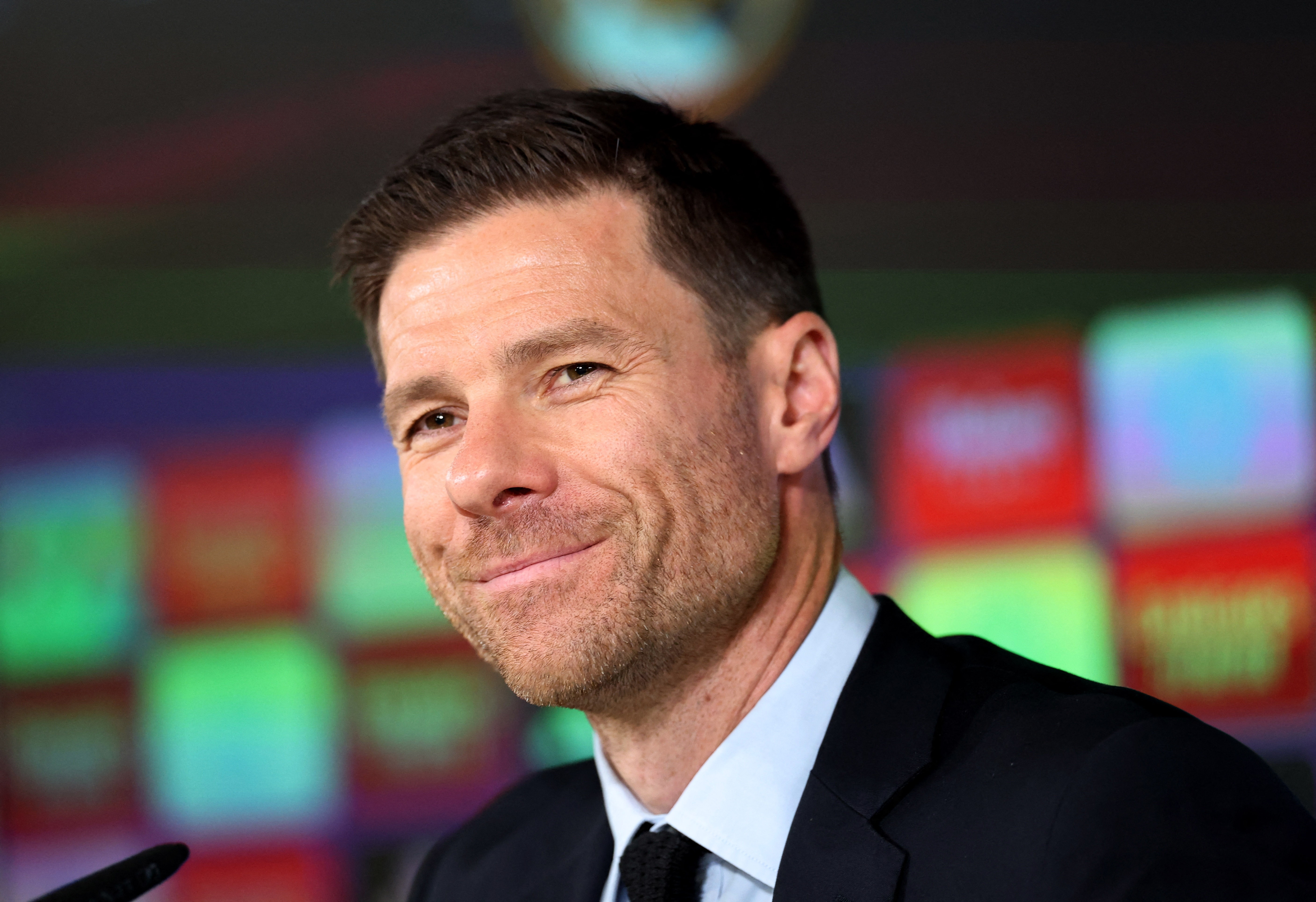 阿隆索开启皇马执教首训 重点演练后场出球体系