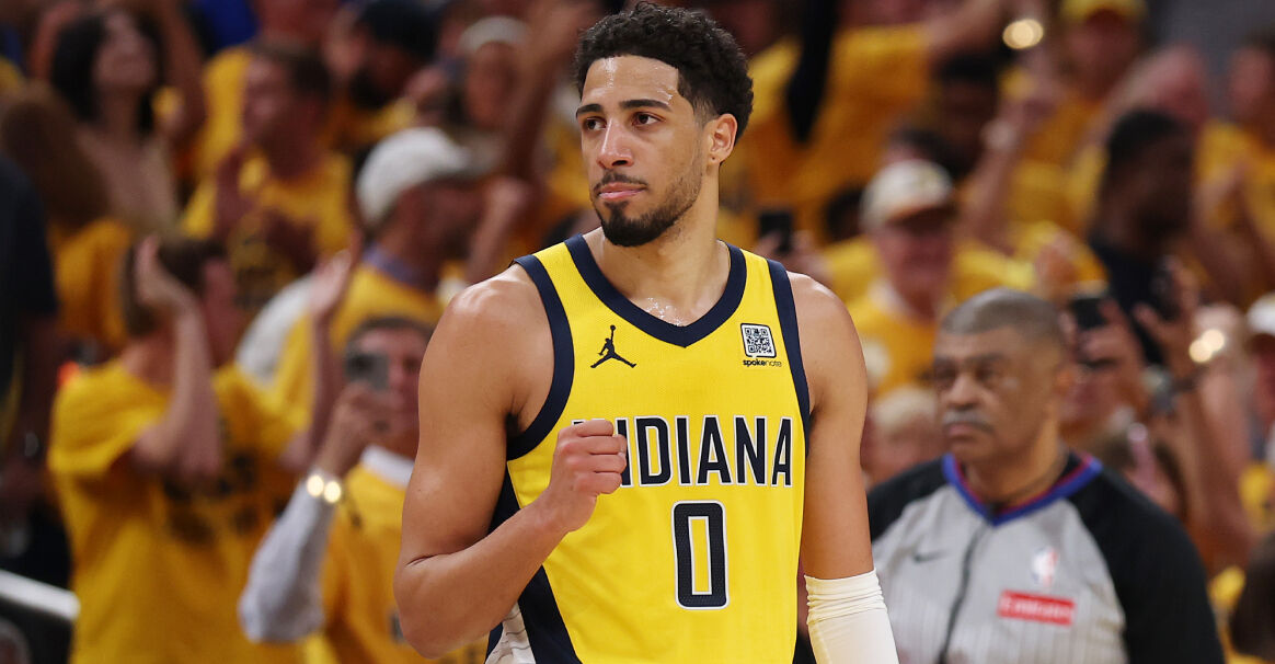 西亚卡姆力挺哈利伯顿:全能表现胜于得分 西亚卡姆力挺哈利伯顿:全能表现胜于得分