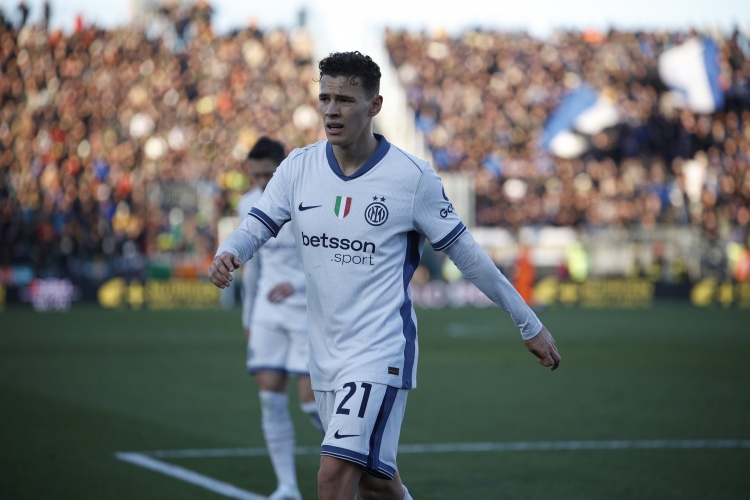 佛罗伦萨有意国米中场阿斯拉尼 转会前景存变数