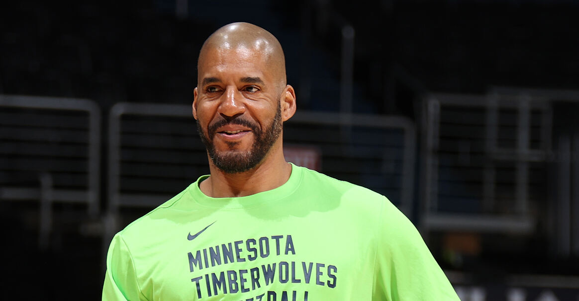 马刺聘请科利斯-威廉姆森担任助教 丰富教练团队经验