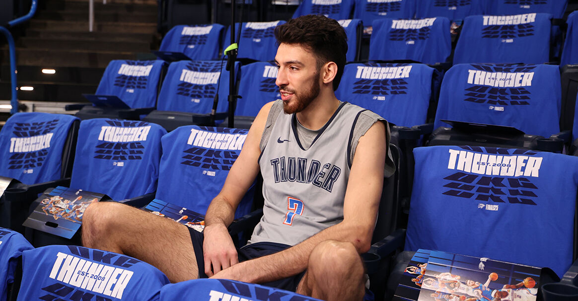 霍姆格伦轻描淡写谈脚踝伤势：绝不会因伤退赛