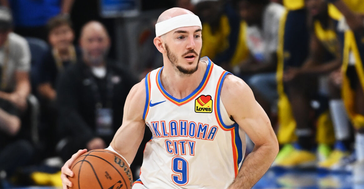 亚历山大盛赞卡鲁索冠军经验：他是球队的无价之宝