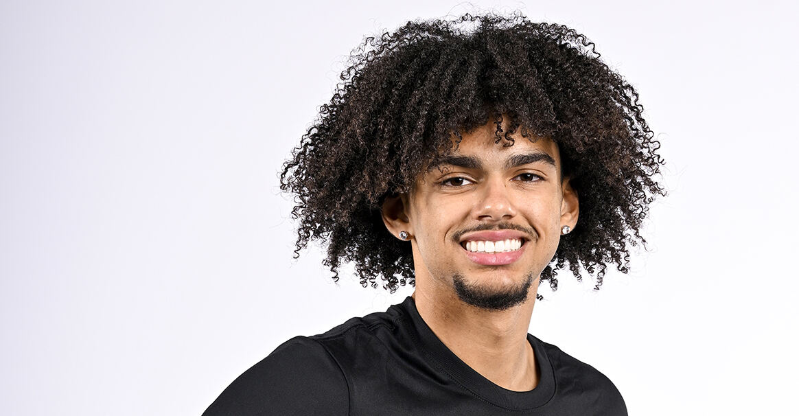 2025选秀观察：乔治亚猛兽纽厄尔 攻防兼备的现代锋线