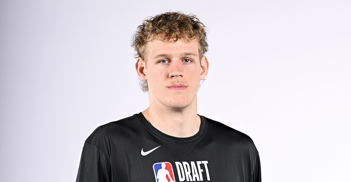 2025年NBA选秀潜力新星：澳洲长人罗科-齐卡斯基解析