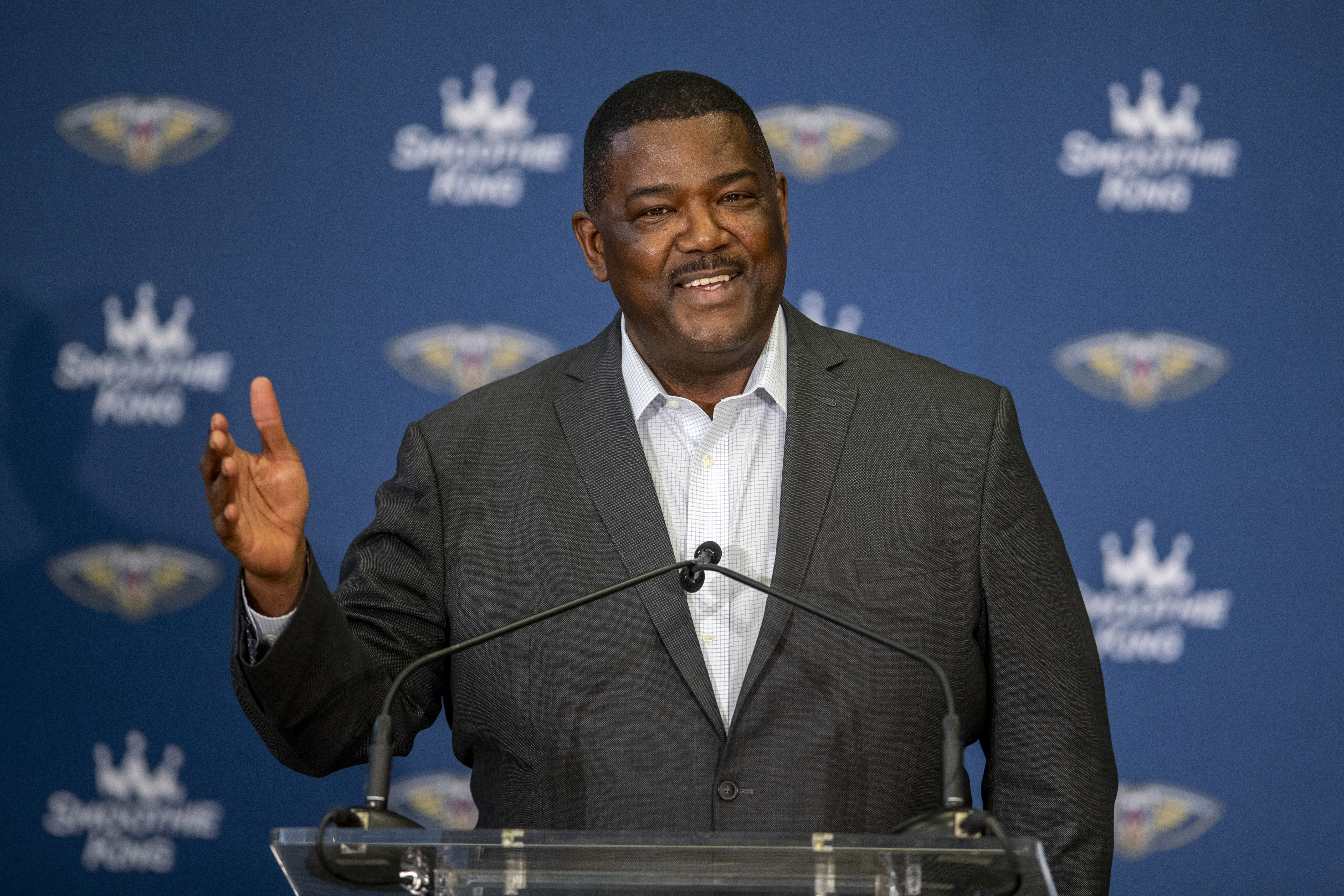 鹈鹕新掌门杜马斯开启重建风暴