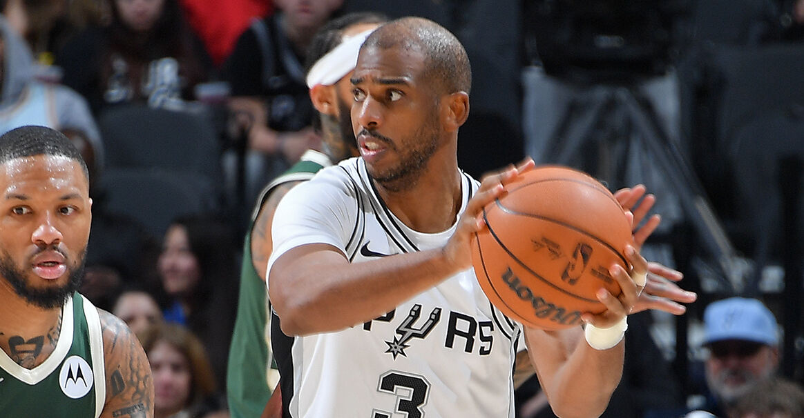 雄鹿加入保罗争夺战 老控卫或优先考虑就近加盟