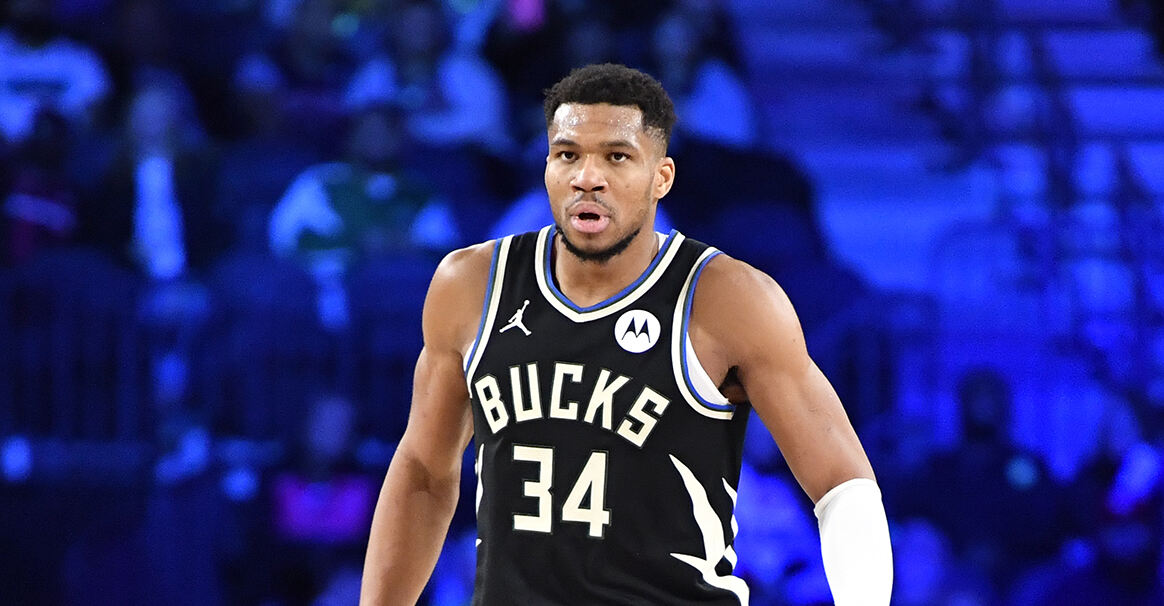 字母哥持续评估雄鹿前景 争冠决心未动摇