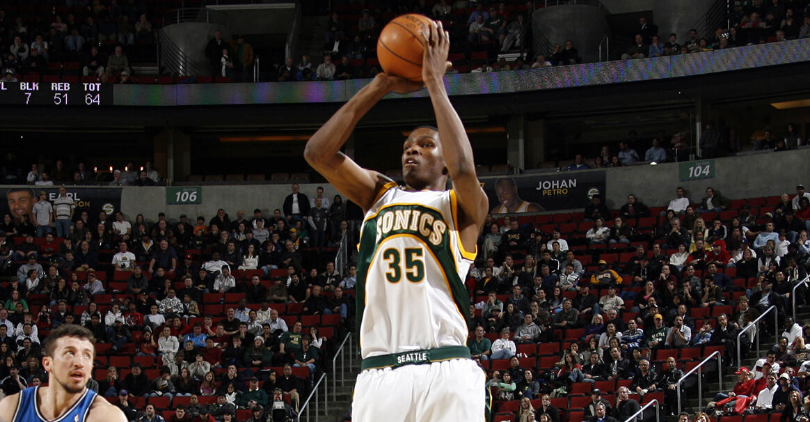 杜兰特自曝新秀赛季成长秘辛 挡拆战术成进化关键