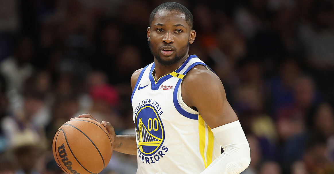 勇士拒绝国王报价 多队竞争库明加