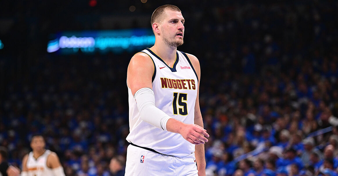 曝约基奇暂缓与掘金提前续约 或为多赚8000万美元 曝约基奇暂缓与掘金提前续约 或为多赚8000万美元