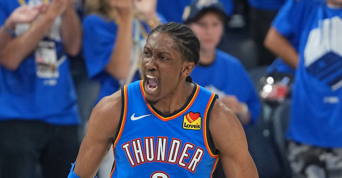 杰威幽默回应顶薪签约：球衣球鞋管够 名表免谈