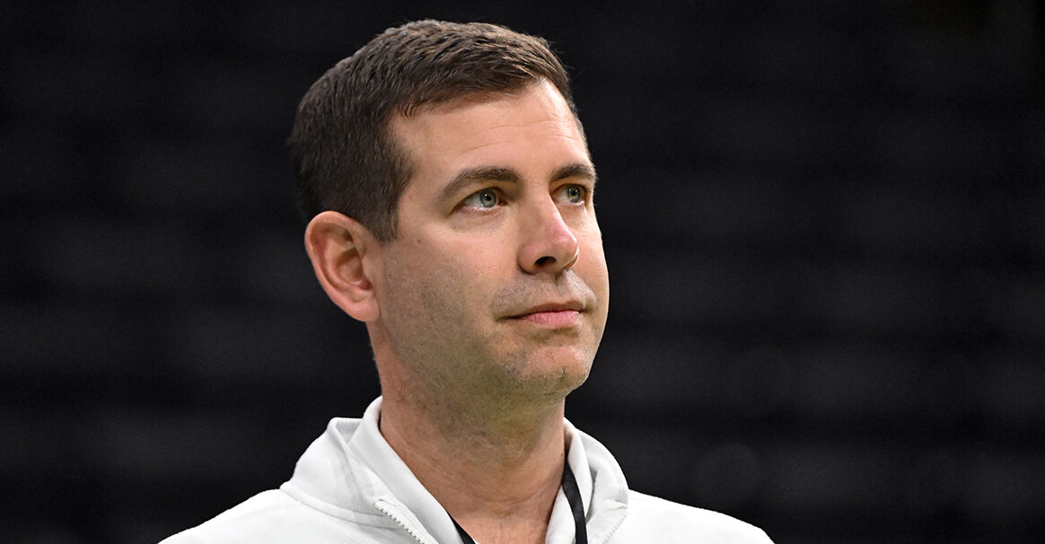 凯尔特人总裁盛赞新援 西蒙斯获评顶级射手 凯尔特人总裁盛赞新援 西蒙斯获评顶级射手